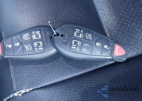 2017 Dodge Grand Caravan Gt z USA, uszkodzony, nr VIN 2C4RDGEG4HR864707